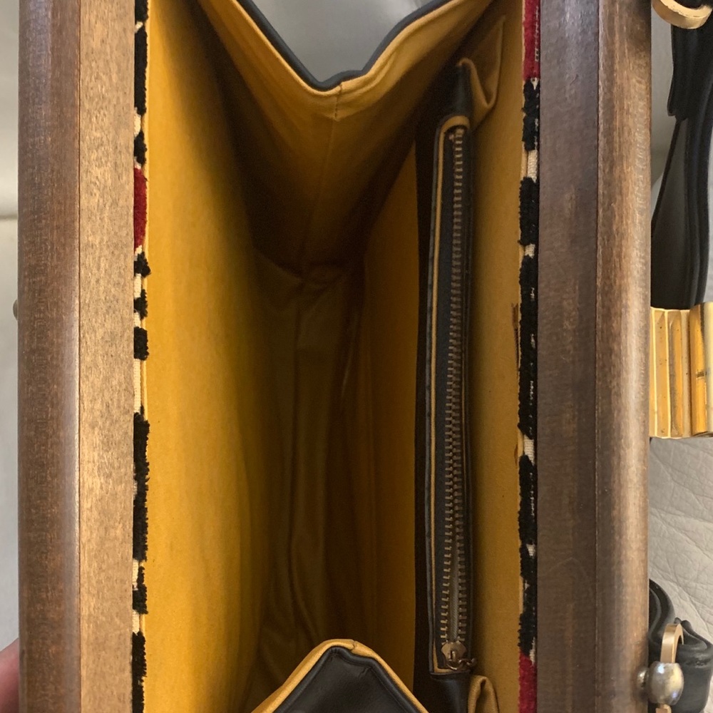 Purse - Picture 5 of 6